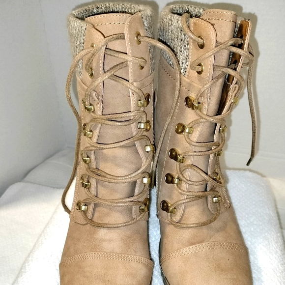 Charlotte Russe Faux Suede Marley Bootie Sz 9M - Picture 8 of 8